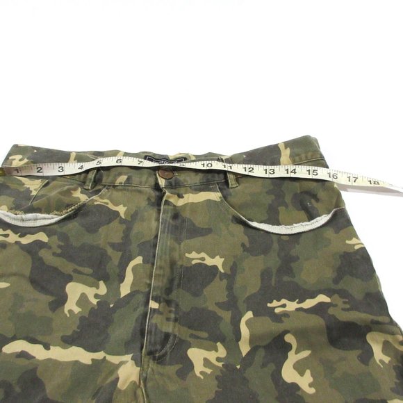 Foreign Exchange Women's Rolled Camo Short High Rise Cotton Short Shorts Sz 30 - Picture 3 of 8